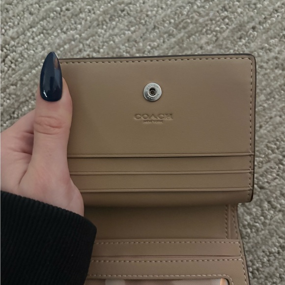 COACH WALLET - Picture 3 of 7